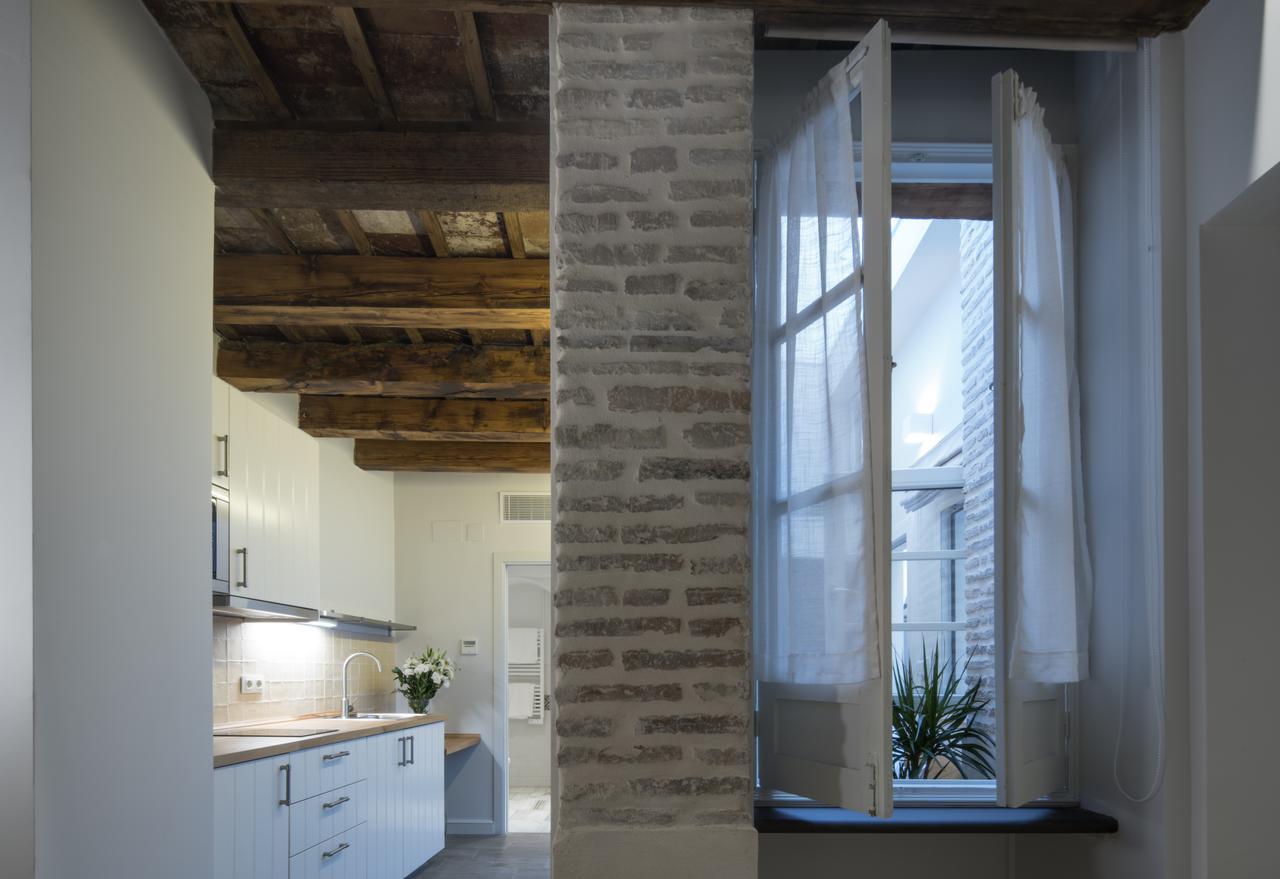 Santa Maria Apartments Севиля Екстериор снимка